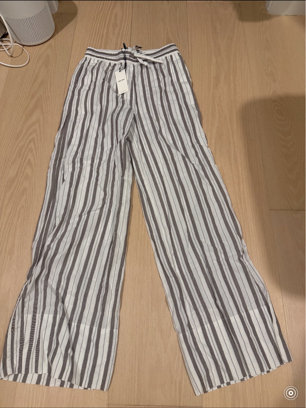 ME+EM Striped Triangle Bralette & Pants in White & Gray Taupe MATCHING SET - Picture 3 of 3